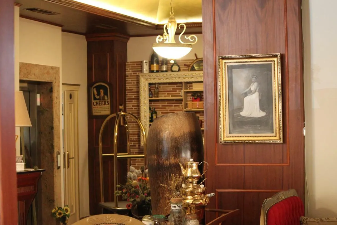 2 Kitarrat Boutique Hotel & Spa Durrës